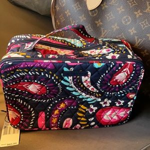 Vera Bradley Blush & brush make up case. Large!